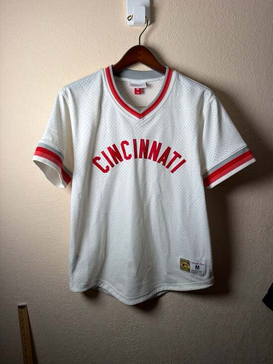 Mitchell & Ness Other - Cincinnati Reds Mitchell & Ness Cooperstown Collection Mesh V-Neck Jersey Size M